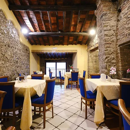 Della Posta Hotel