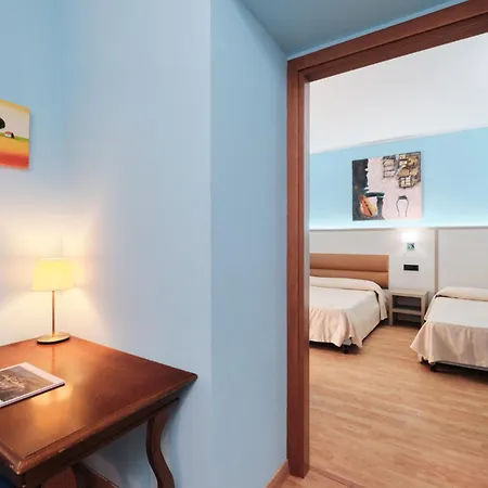 Della Posta Hotel 3*