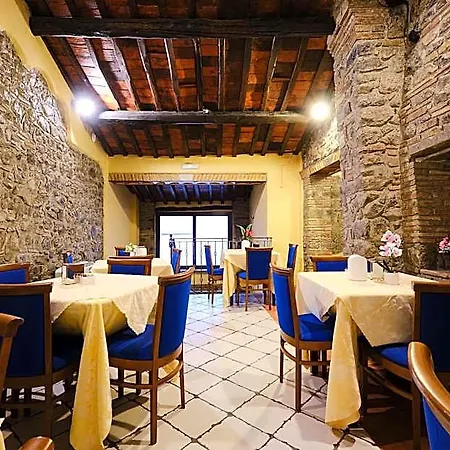 Della Posta 3* Bracciano (Rome)